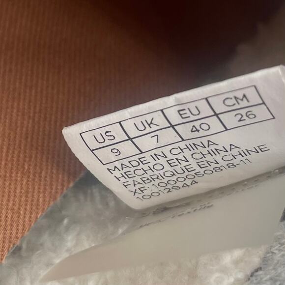 TOMS Venice Fleece Grey Fa La Llama Canvas Slip On Flats Shoes Loafers Womens 9 - Picture 9 of 9